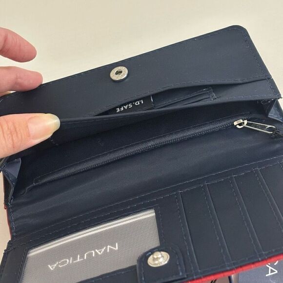 Nautica Red Slim Clutch Credit Card Holder Woman’s Wallet NEW - Picture 6 of 13